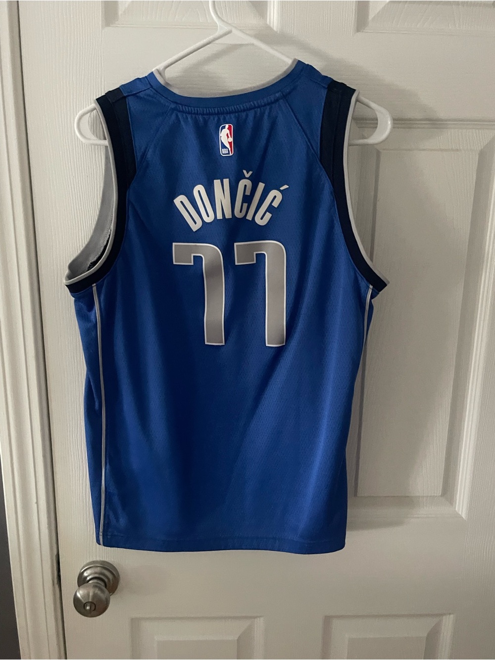 Doncic Mavericks NBA Blue and White Team Jersey (Nike Engineered)
